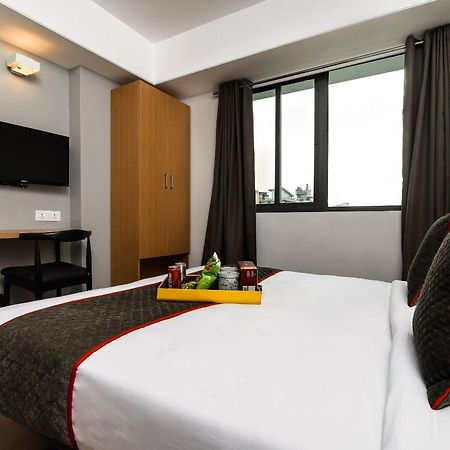โอโย ทาวน์เฮาส์ 036 ซี สกีม อหิงสา เซอร์เคิล Hotel ชัยปุระ ภายนอก รูปภาพ