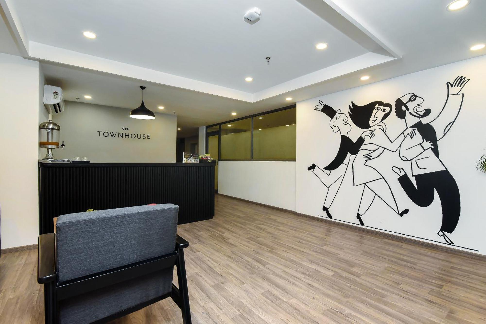 โอโย ทาวน์เฮาส์ 036 ซี สกีม อหิงสา เซอร์เคิล Hotel ชัยปุระ ภายนอก รูปภาพ