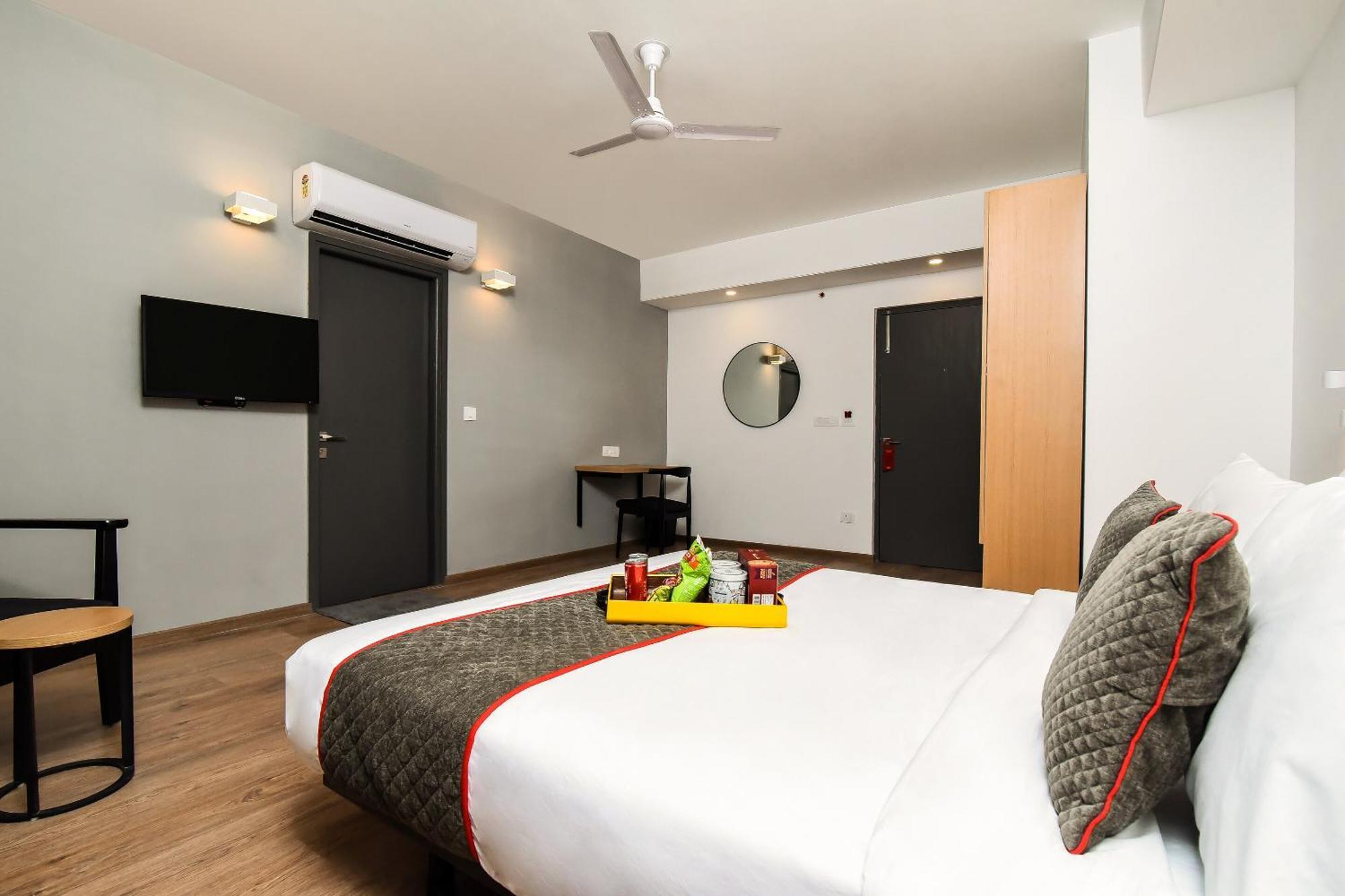 โอโย ทาวน์เฮาส์ 036 ซี สกีม อหิงสา เซอร์เคิล Hotel ชัยปุระ ภายนอก รูปภาพ